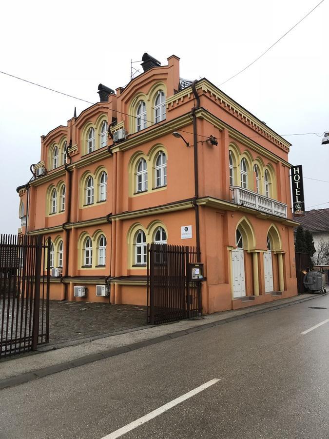 Motel Vila Bakarni Brcko Exterior photo